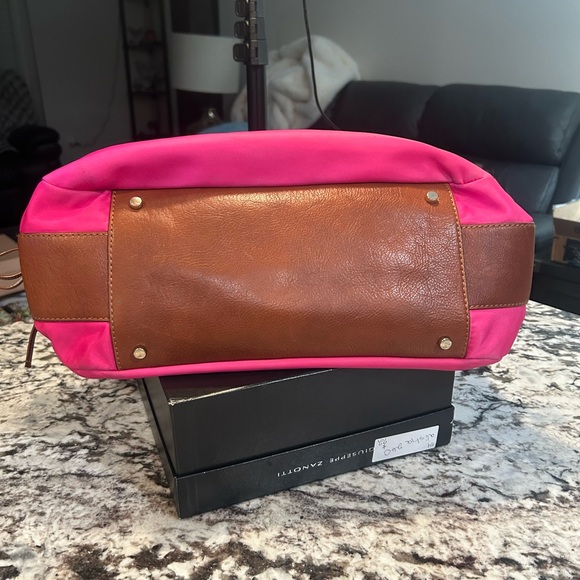 kate spade Hot Pink Nylon Satchel with Brown Leather Handles EUC - Picture 5 of 12